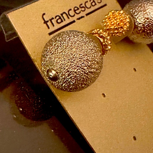 NWT Francesca’s Earrings - Picture 3 of 3